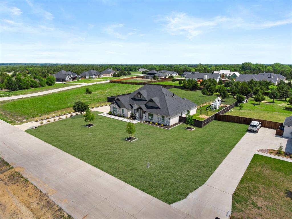 Estate of Hidden Creek - Residential