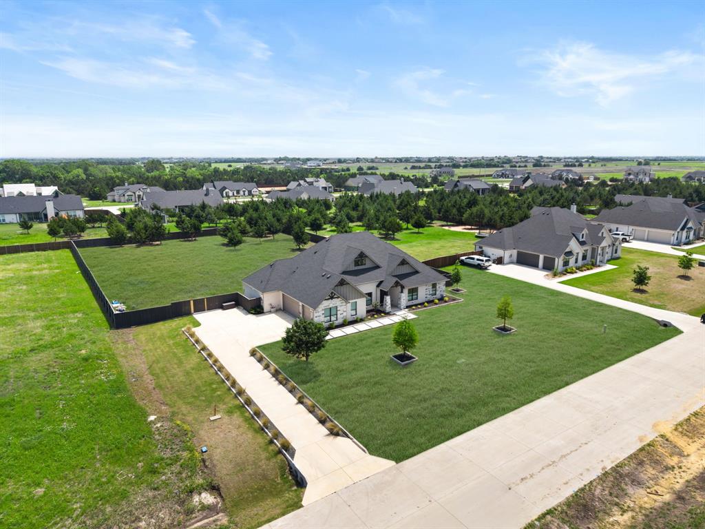 Estate of Hidden Creek - Residential