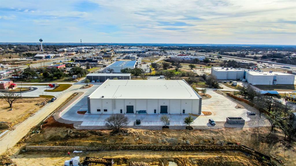 Hudson Oaks Bus Park - Commercial Sale