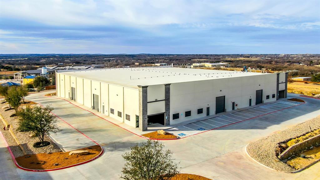 Hudson Oaks Bus Park - Commercial Sale