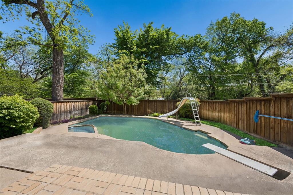 FOREST HILLS REV - Residential