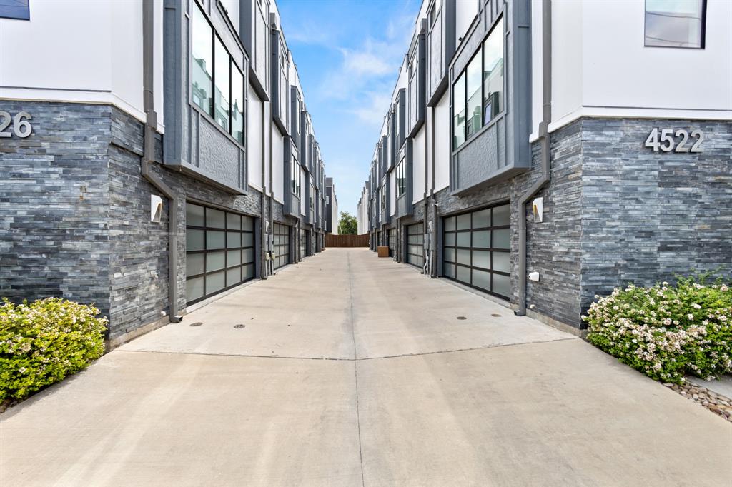 Deere Street Collection Condos - Residential Lease