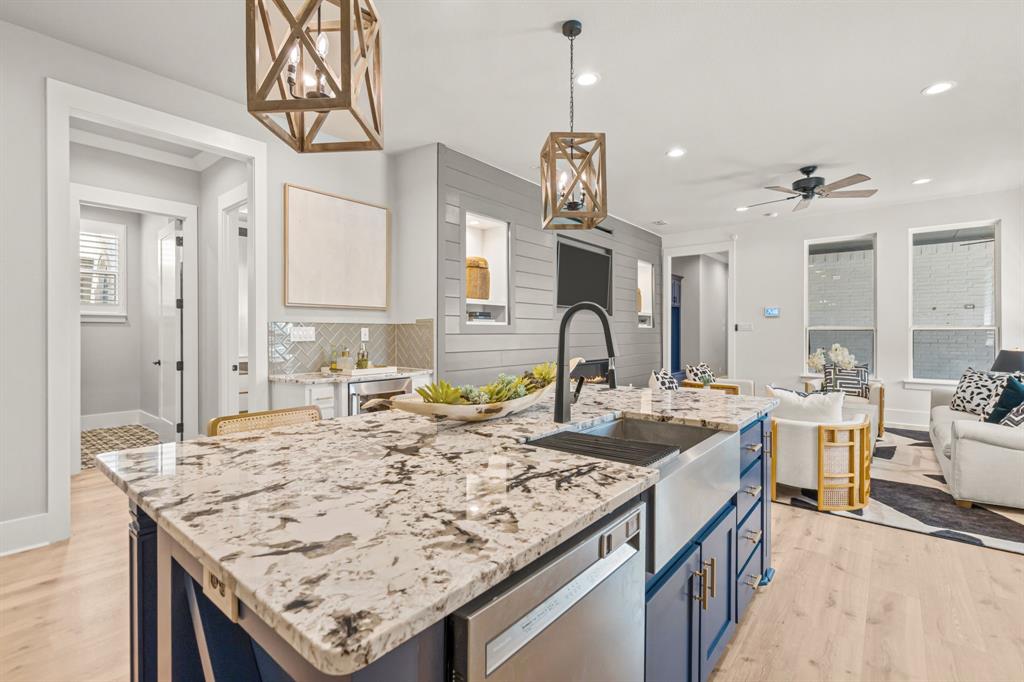 Chamberlain Arlington Heights 1st - Residential