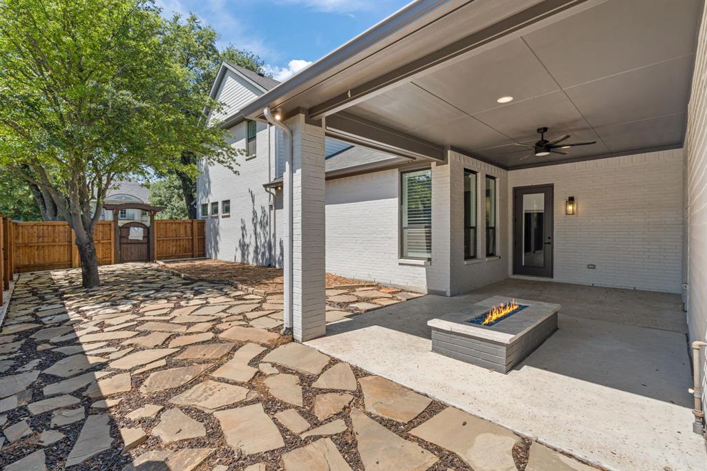 Chamberlain Arlington Heights 1st - Residential
