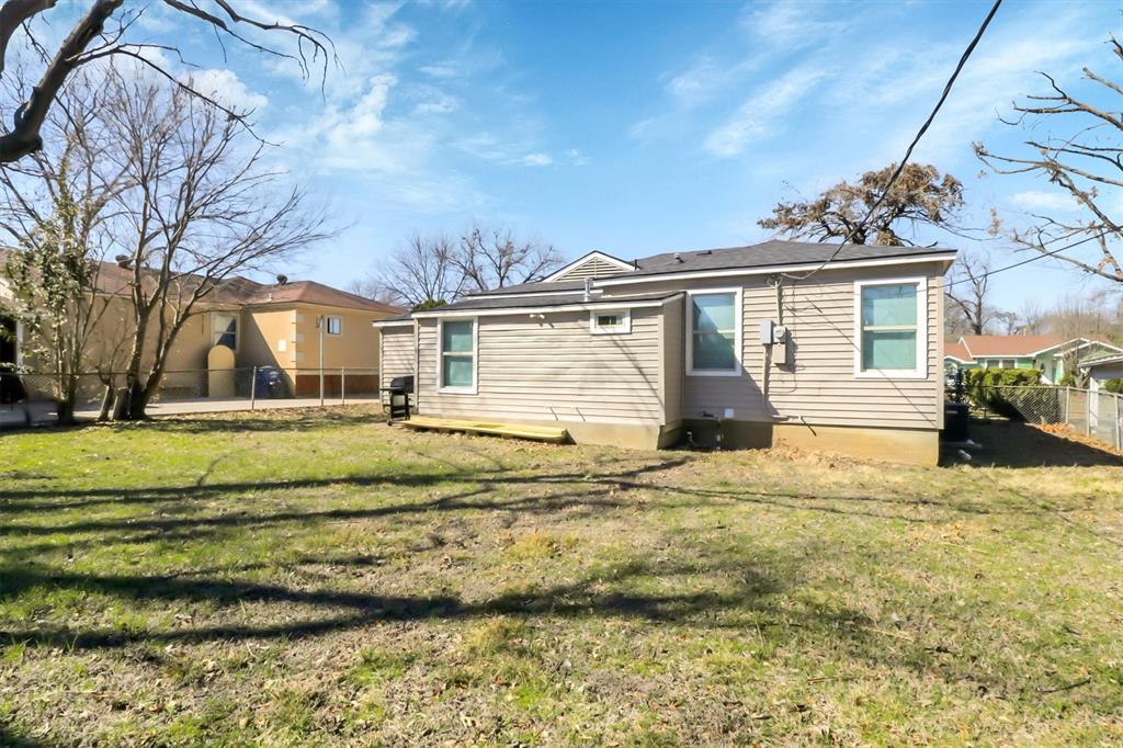 SUMMIT LAWN 2 - Residential