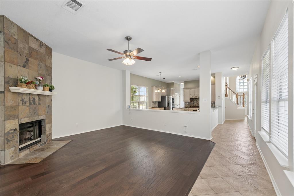 Highlands Pkwy - Residential