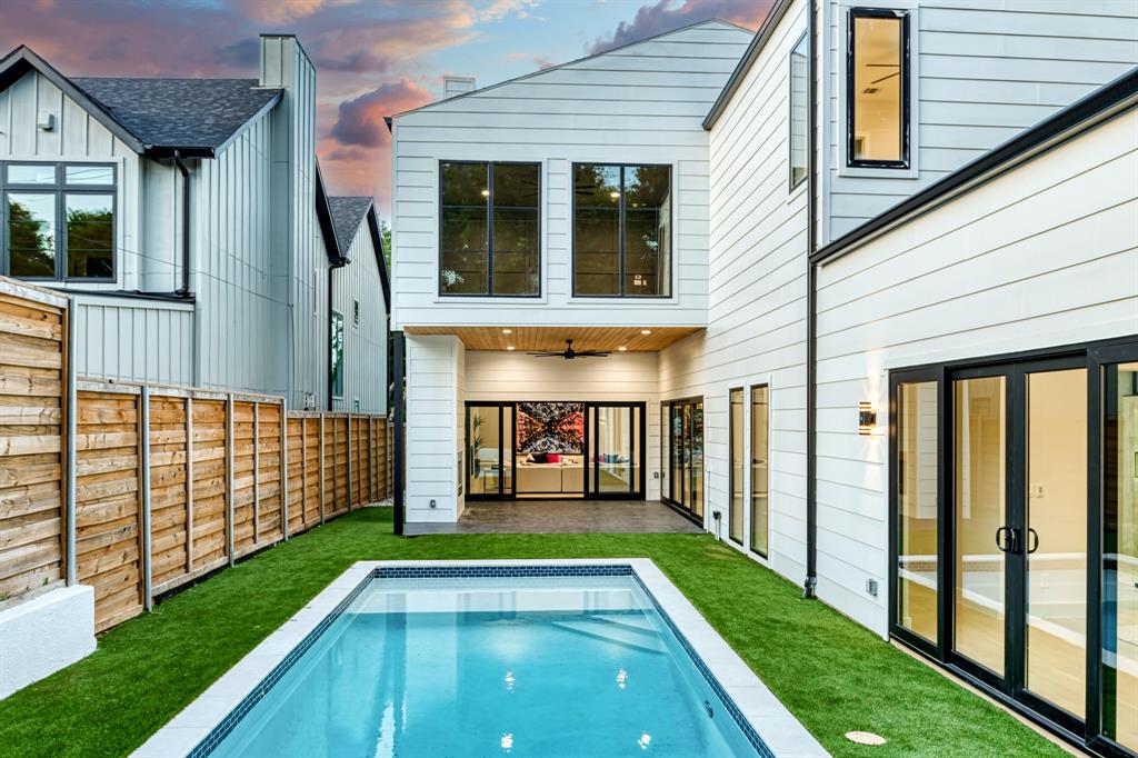 Gaston Terrace - Residential