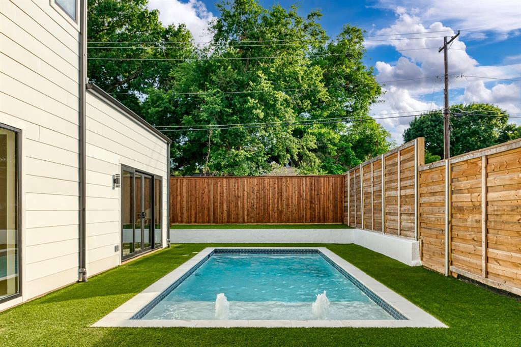 Gaston Terrace - Residential