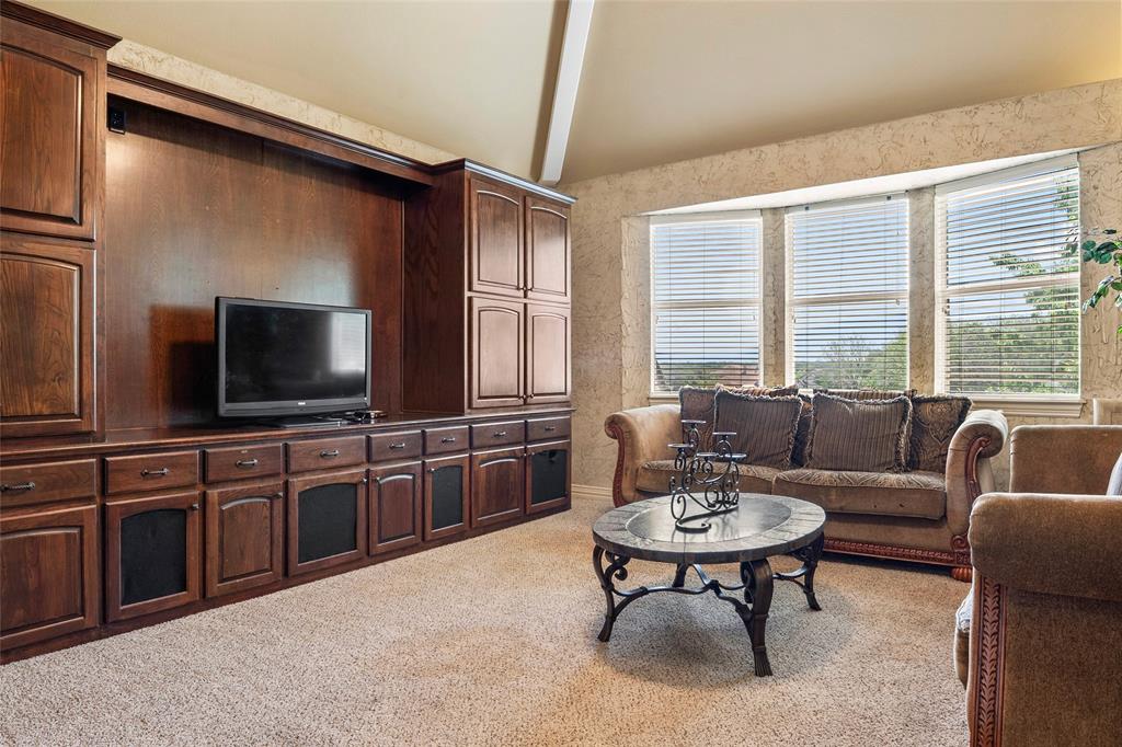 Hickory Hill Est - Residential