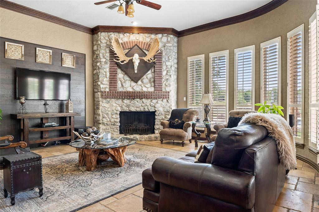 Hickory Hill Est - Residential