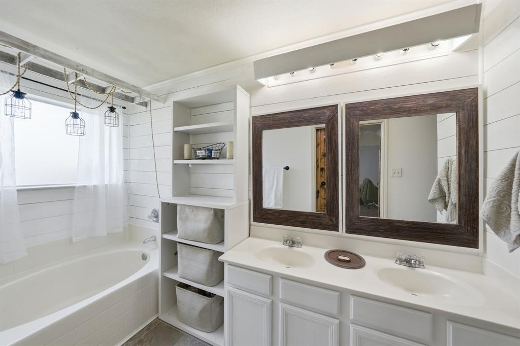 Sendera Ranch - Residential