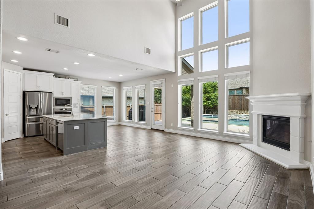 Lilyana Ph 1 - Residential