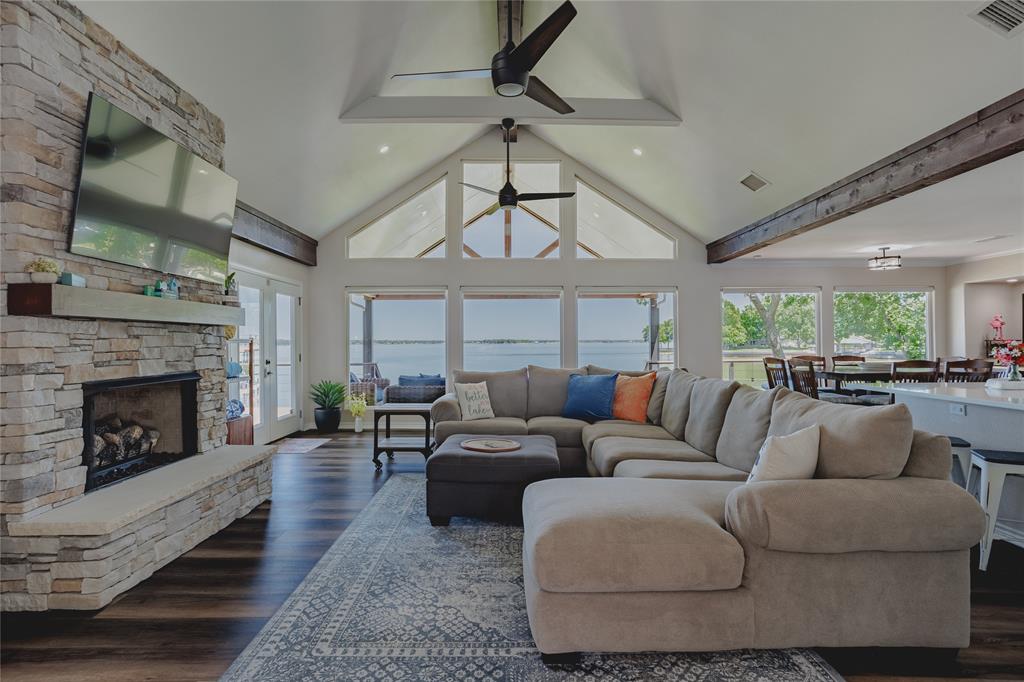 Paradise Bay - Residential