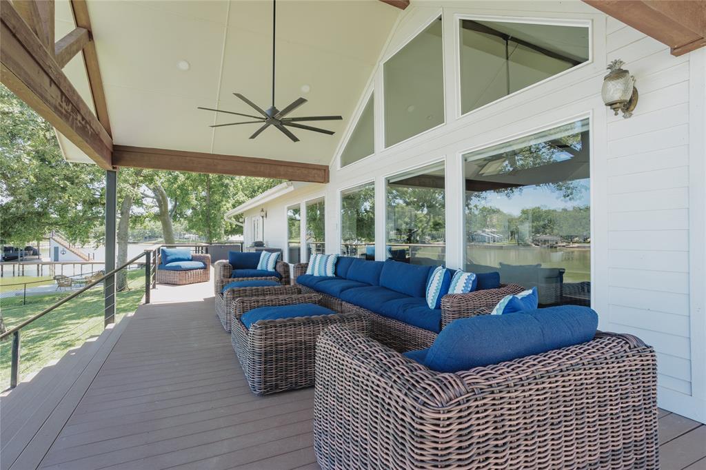 Paradise Bay - Residential