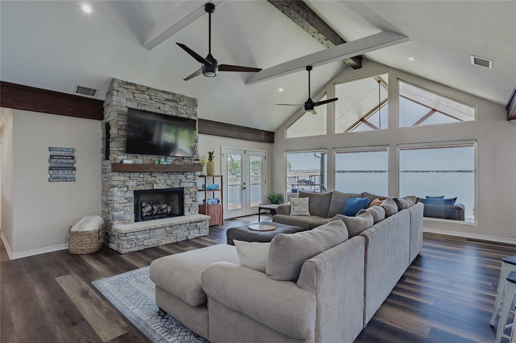 Paradise Bay - Residential