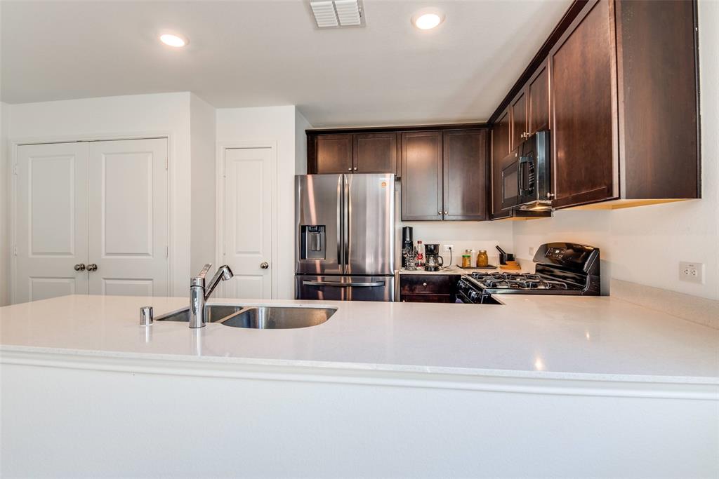 Linden Hills Ph 1 - Residential Lease