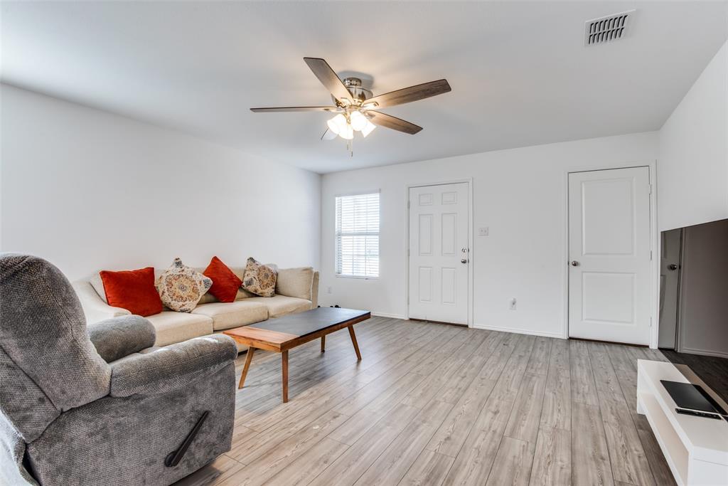 Linden Hills Ph 1 - Residential Lease
