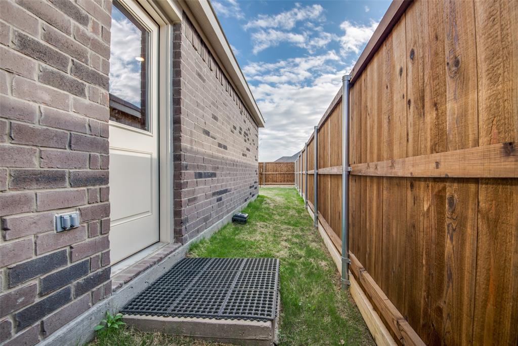 Linden Hills Ph 1 - Residential Lease