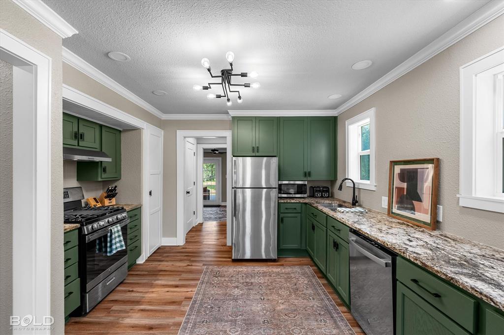 Eagles Nest - Residential