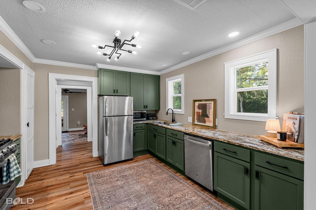 Eagles Nest - Residential