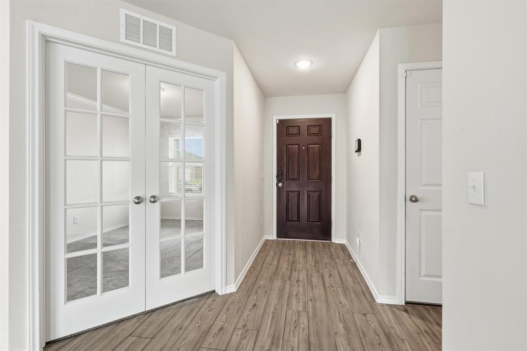 Elizabeth Crk Alpha Ranch - Residential