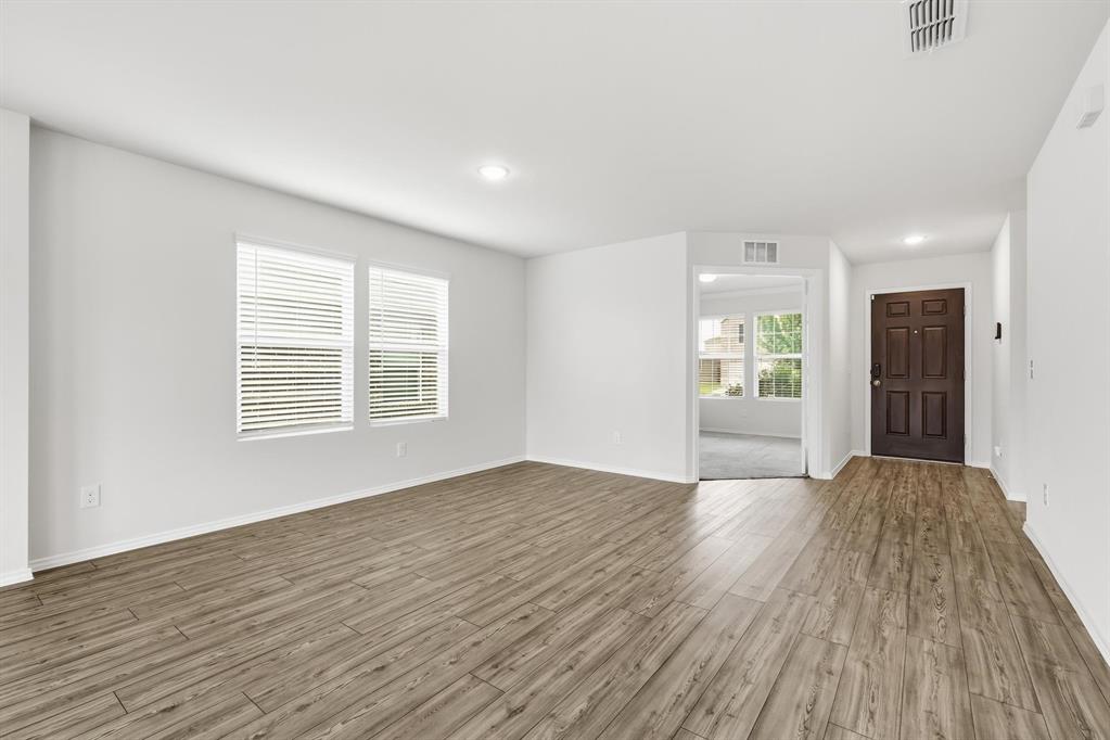 Elizabeth Crk Alpha Ranch - Residential