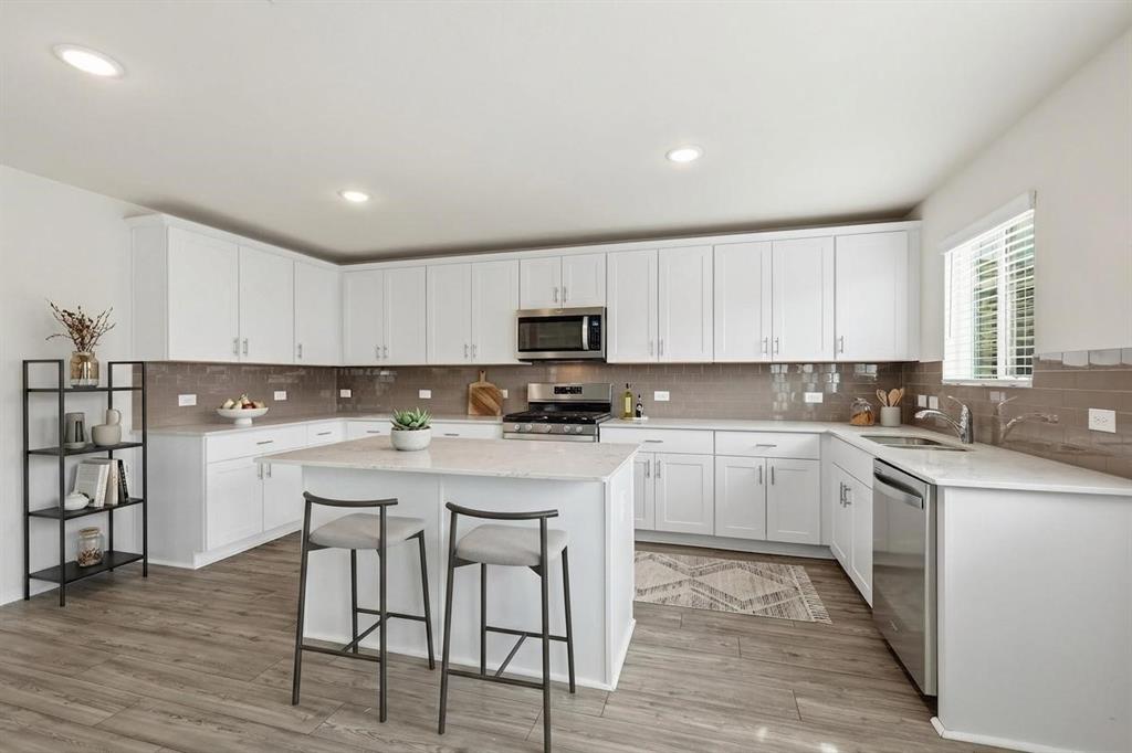 Elizabeth Crk Alpha Ranch - Residential