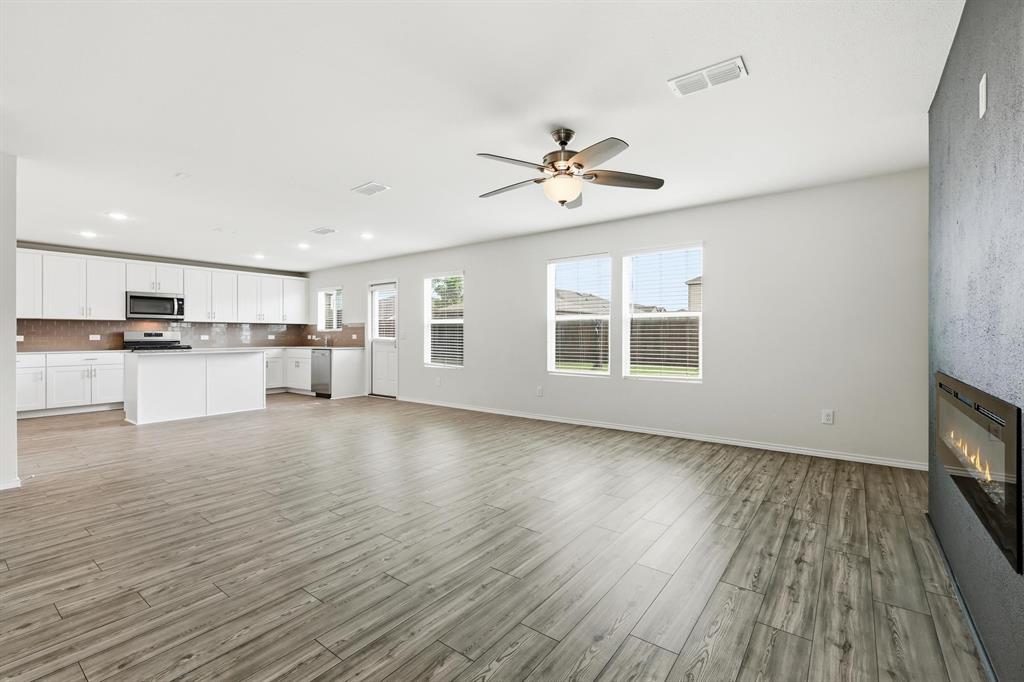 Elizabeth Crk Alpha Ranch - Residential