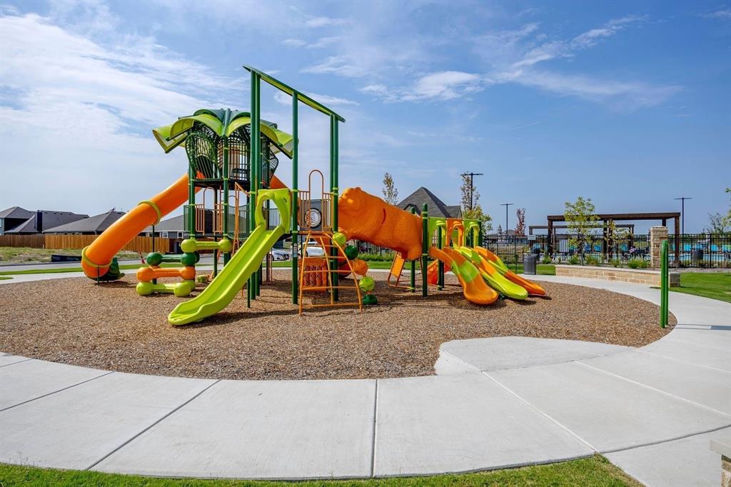 Waverly Estates - Residential