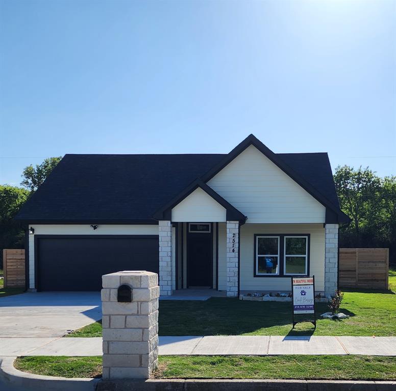 Closing cost available with accepted offer, seller is ready to sell! This inviting 1-story home features 4 bedrooms, 2 bathrooms, a 2-car front-entry garage, and a comfortable open layout designed for everyday living. Enjoy stylish finishes throughout, including premium vinyl wood-look plank flooring, ceramic tile in bathrooms, and a relaxing primary suite with a standalone soaking tub and separate shower. The kitchen will include electric stainless steel appliances (stove, dishwasher, microwave) and granite or quartz countertops (TBD). Energy-efficient, all-electric home includes a 3-ton HVAC system, electric water heater, and upgraded fixtures. Enjoy outdoor living with family and friends under the covered porch, perfect for relaxing or entertaining. Builder is motivated—CONCESSIONS will be given! Don’t miss this opportunity.
*Photos are a representation of the home and may vary from actual construction. Final finishes and features are subject to change*