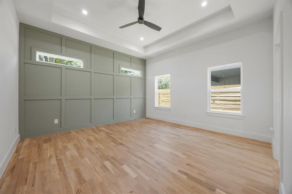 Suburban Home - Residential