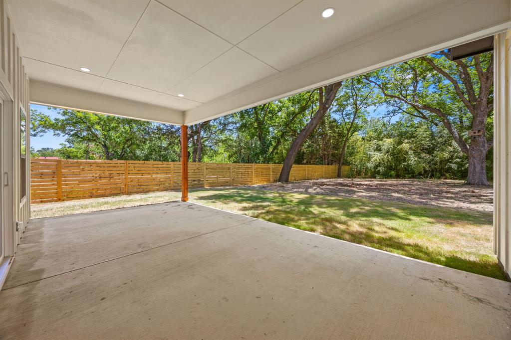 Suburban Home - Residential
