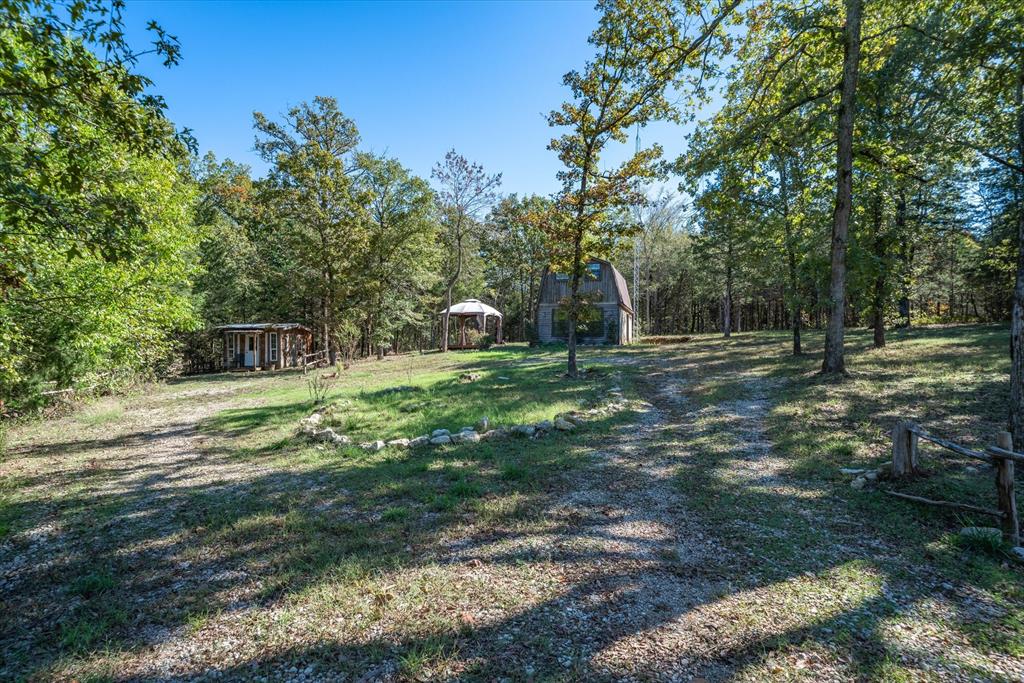 A0188 Rojas Francisco De Acres - Commercial Sale