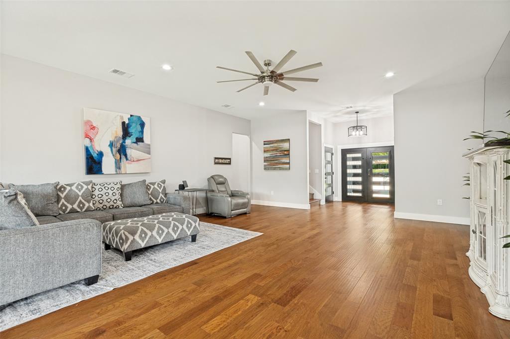 Mantle Manors Sec 01 - Residential