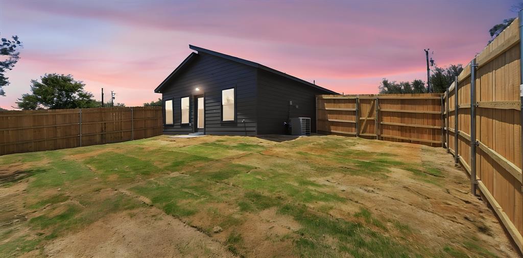 Comanche Cove - Residential