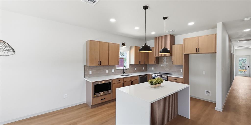 Comanche Cove - Residential