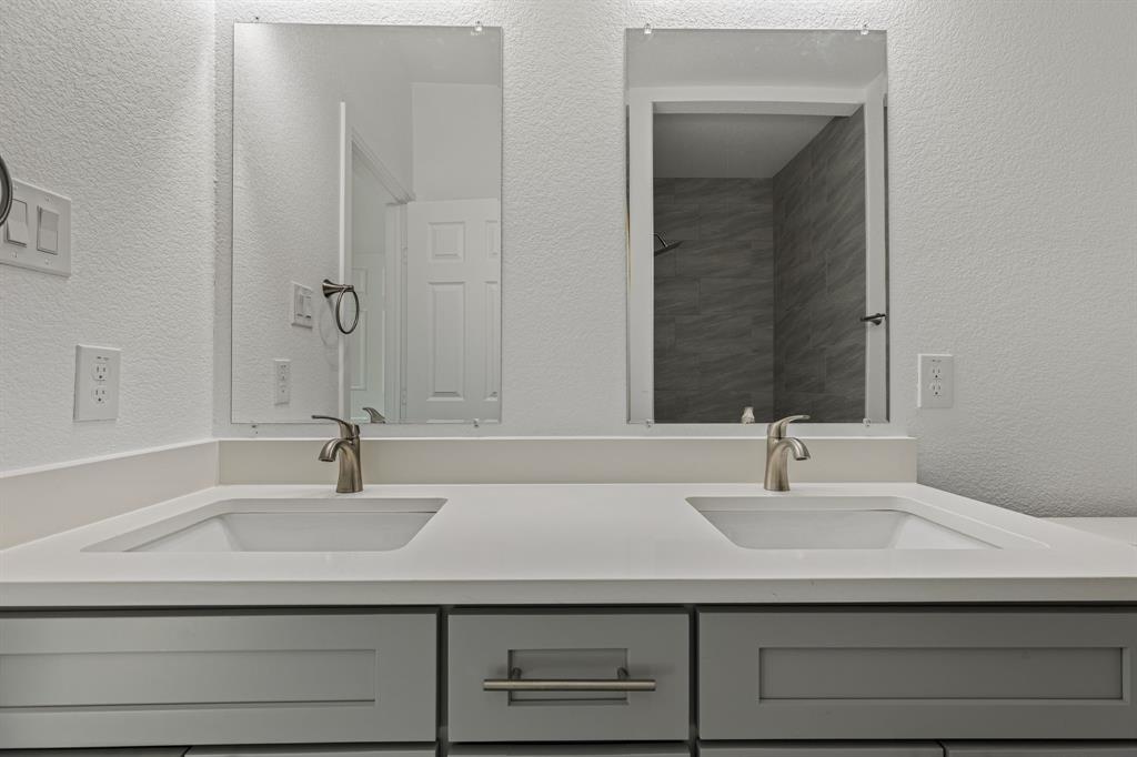 Oak Trail Shores sec C - Residential