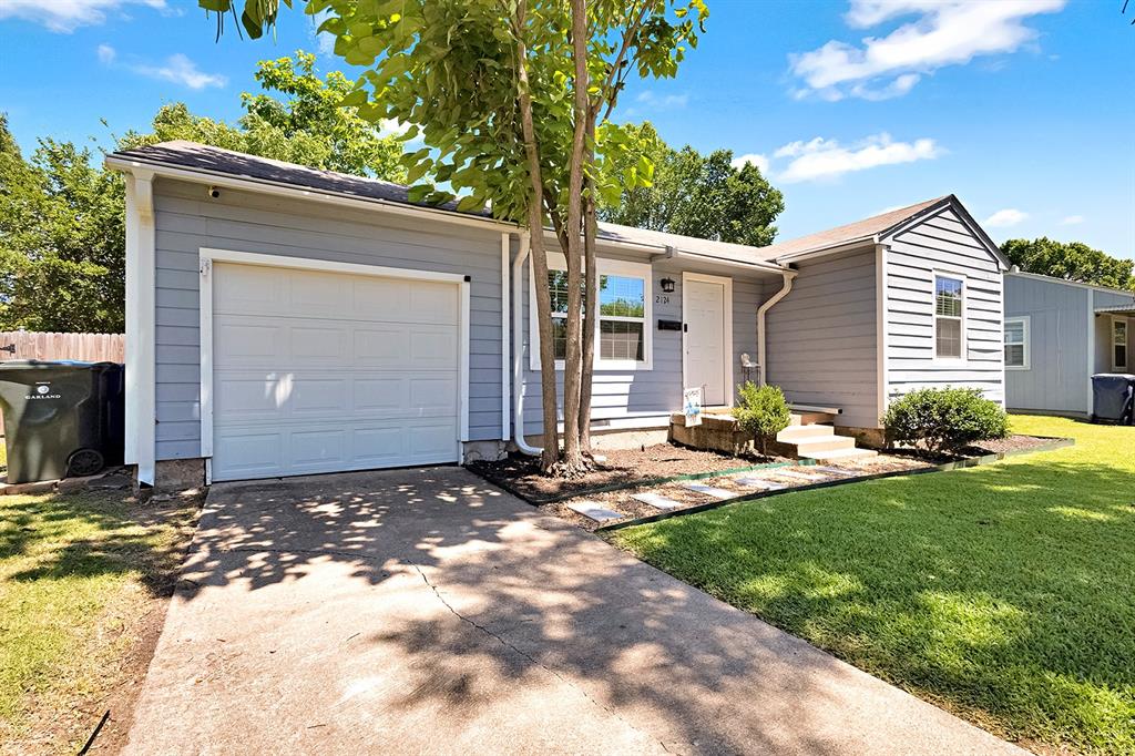 Devonwood Park 01 - Residential