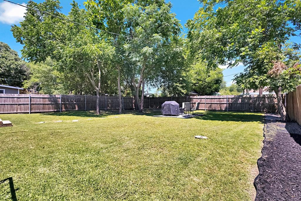 Devonwood Park 01 - Residential