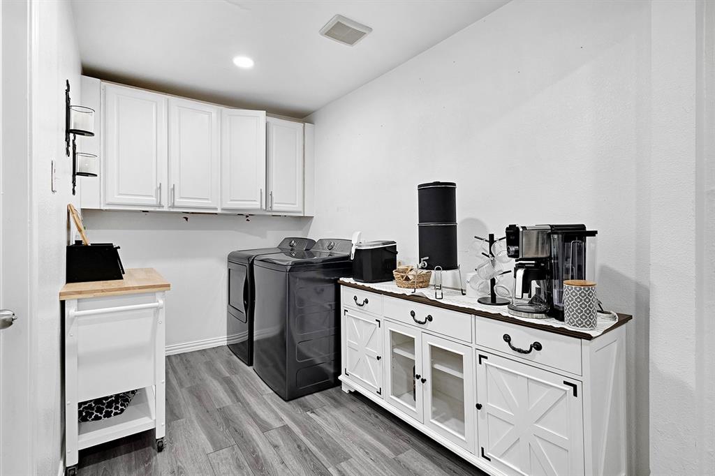 Devonwood Park 01 - Residential