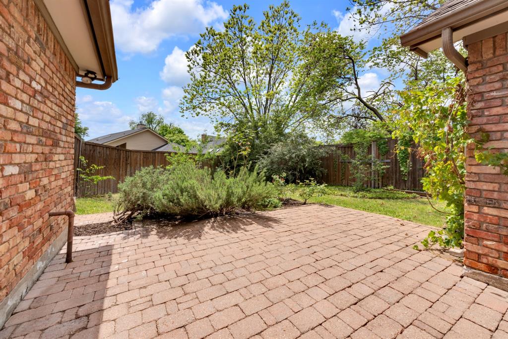 Prestonwood - Residential
