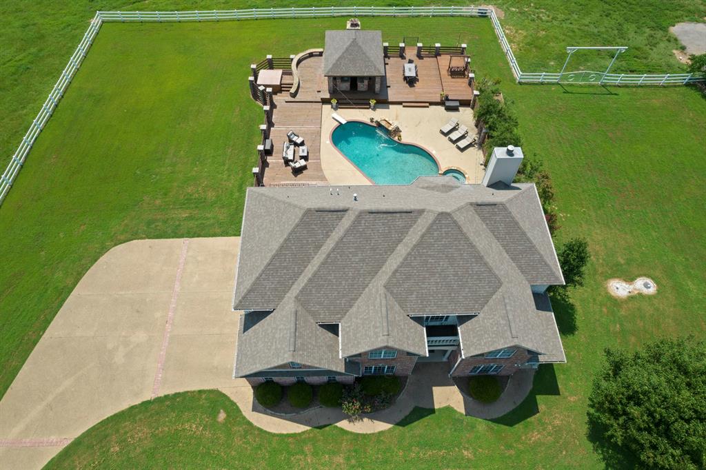 Long Acres - Residential