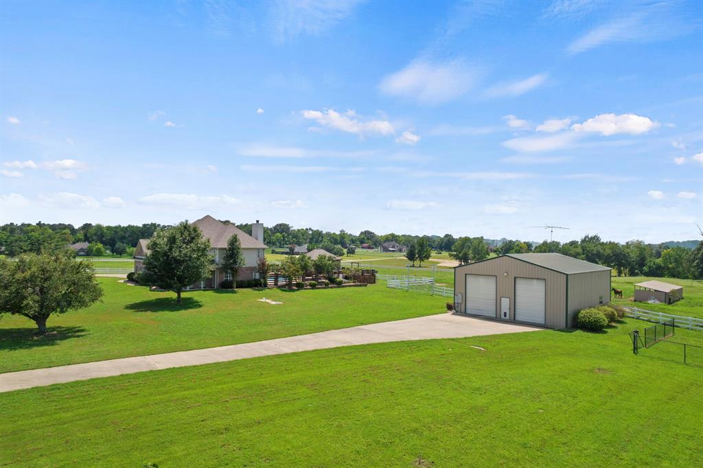 Long Acres - Residential