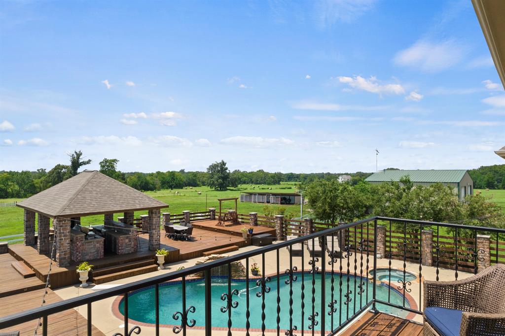 Long Acres - Residential