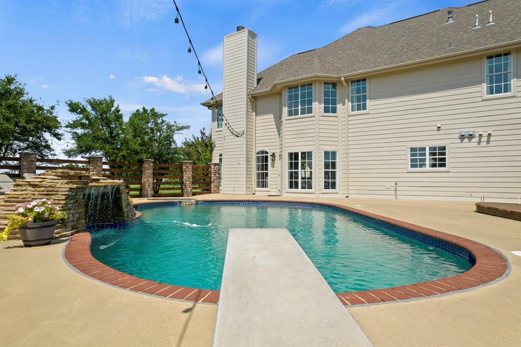 Long Acres - Residential