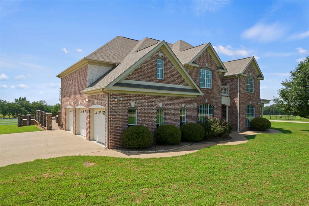Long Acres - Residential
