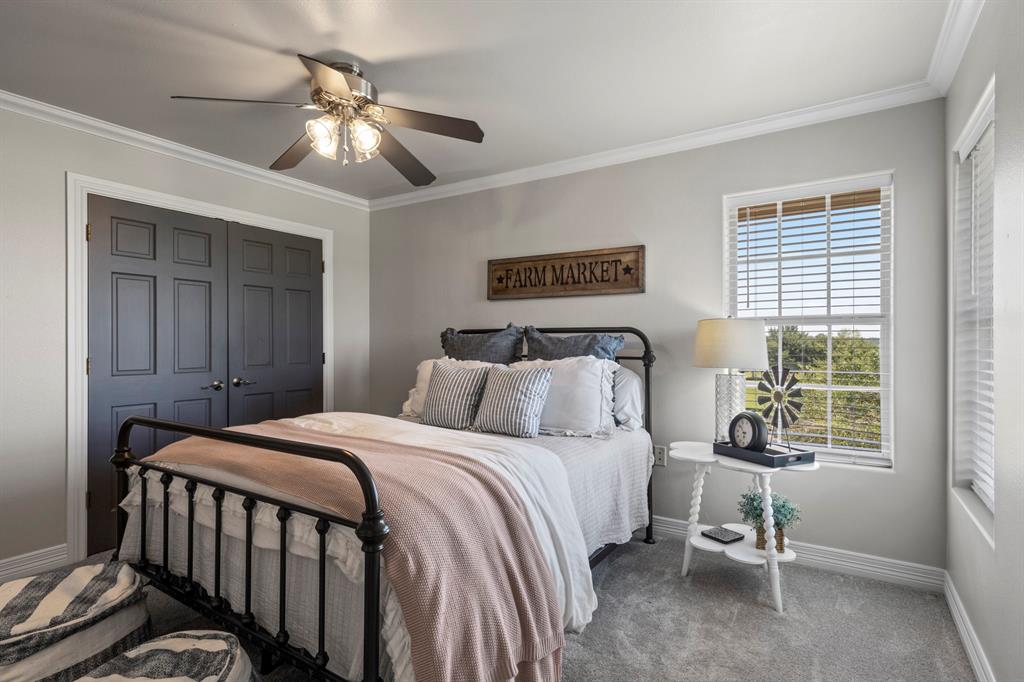 Long Acres - Residential