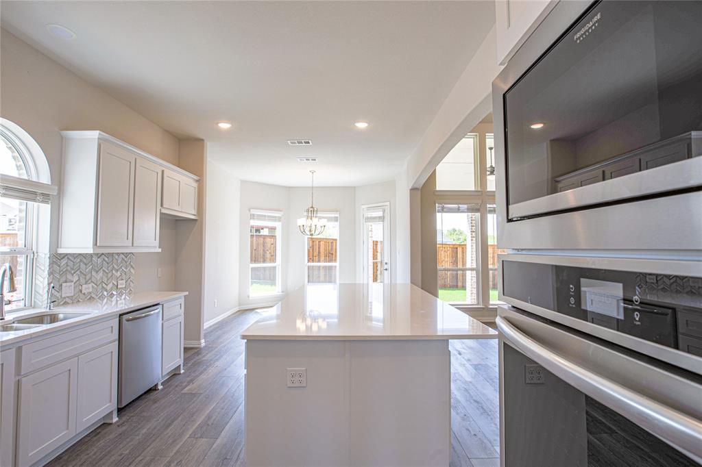 Homestead At Ownsby Farms Ph 2, The - Residential Lease