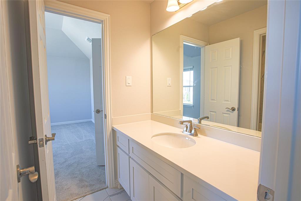 Homestead At Ownsby Farms Ph 2, The - Residential Lease