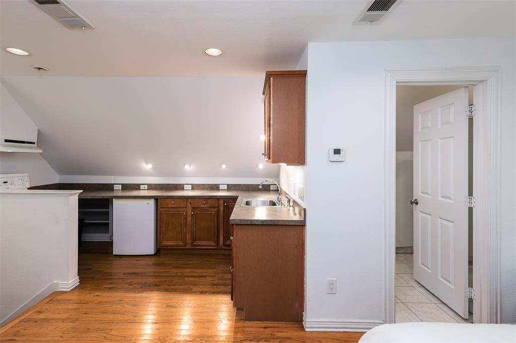 Mount Vernon 01 & 03 - Residential